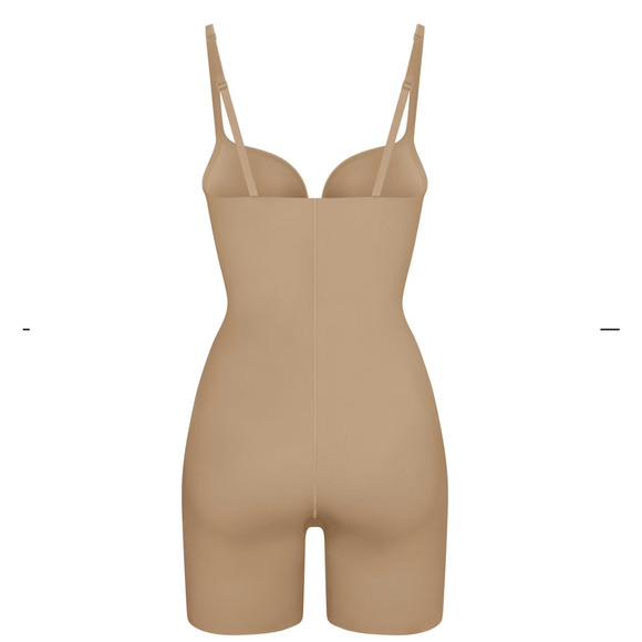 SKIMS 2X Ultimate Body Push Up Butt Enhancing Mid-Thigh Bodysuit Clay NEW NWT - Picture 2 of 10